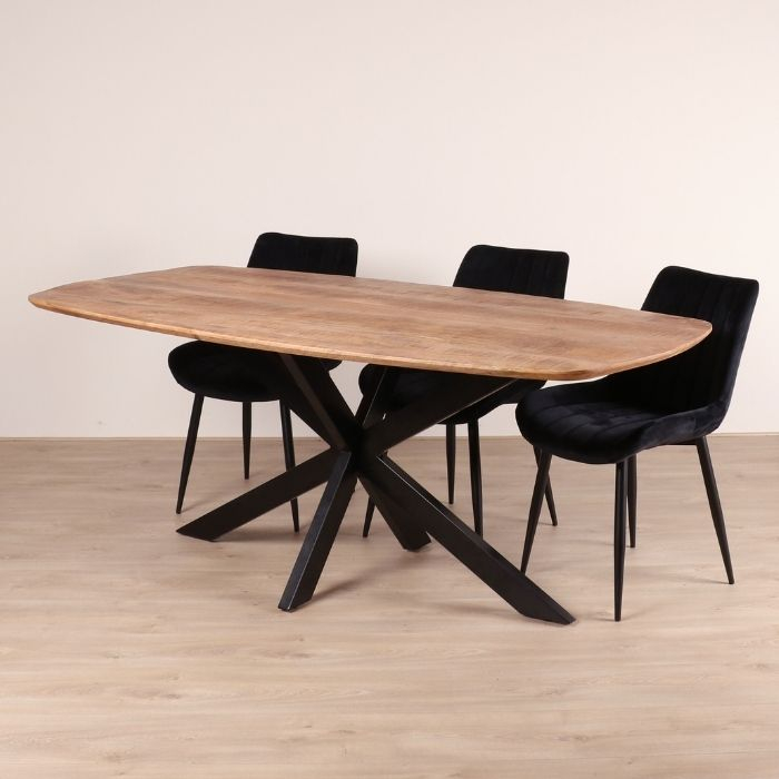Tafel Deens ovaal van 160 cm.