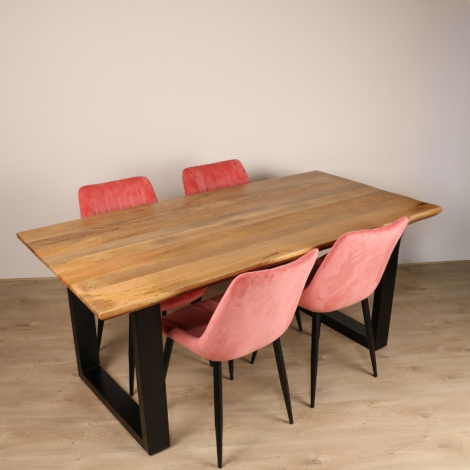 Eettafel 180 cm. 