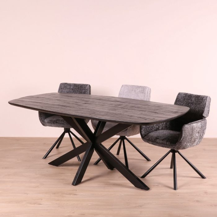 eettafel zwart ovaal met drie stoelen